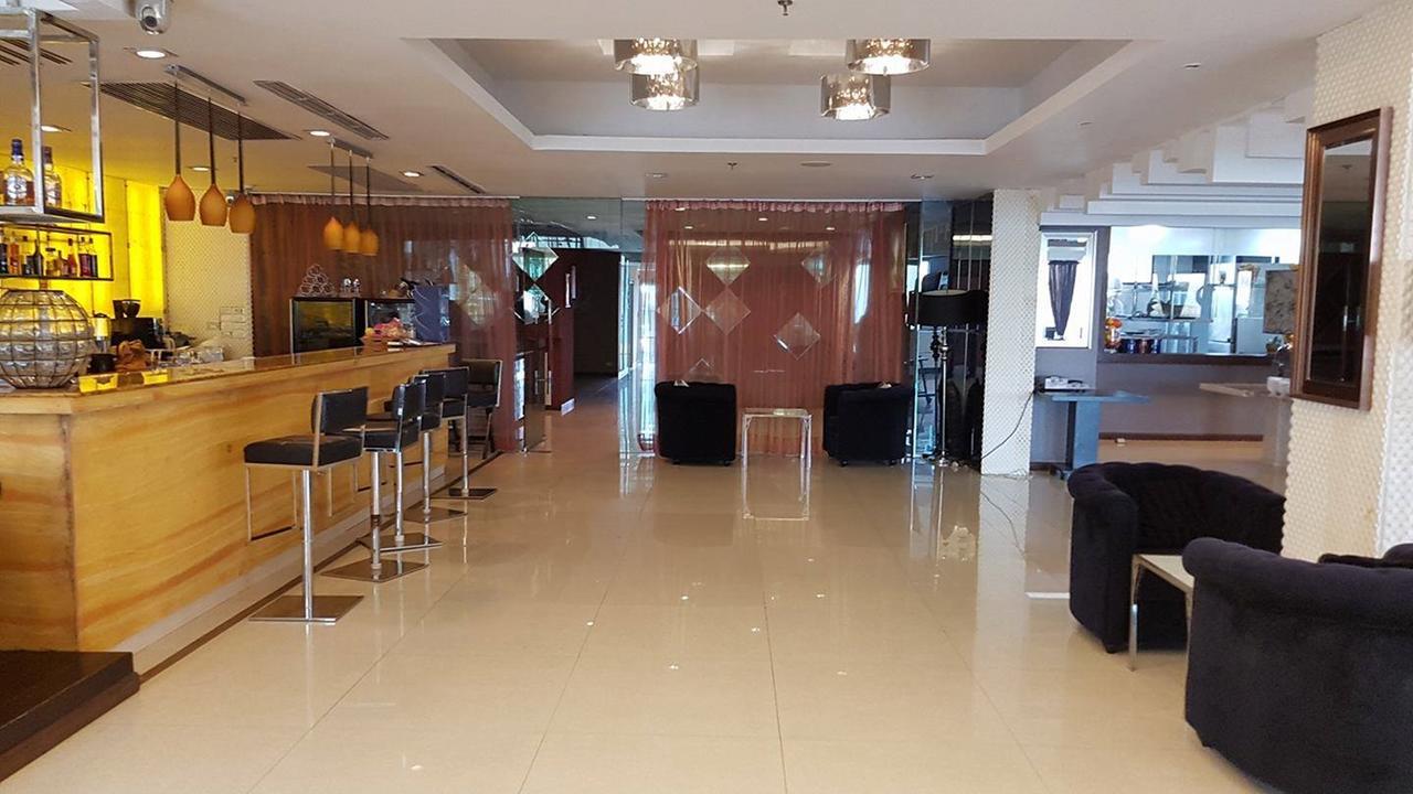 فندق راشميز ذا بلازا فينتيان فيينتيان المظهر الخارجي الصورة